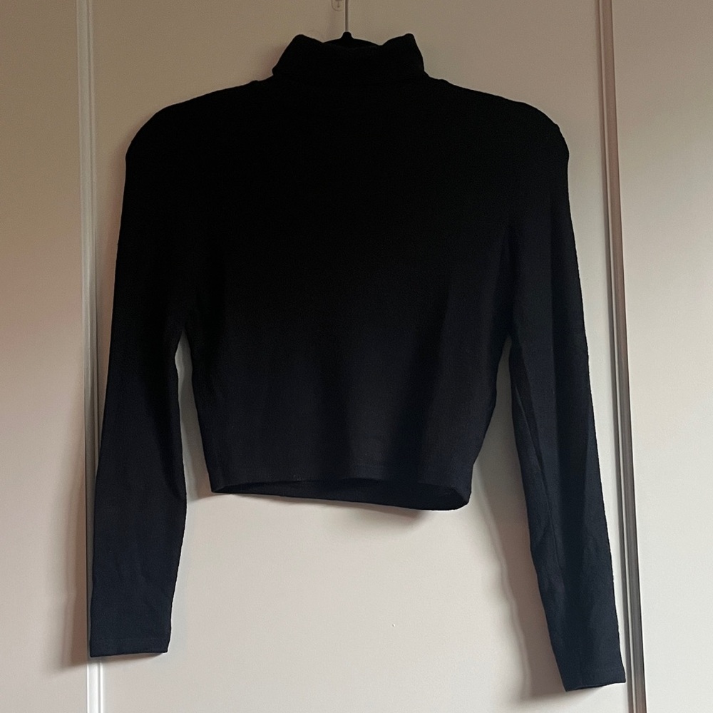 Anthropologie Black Long-Sleeve Cropped Turtleneck Top